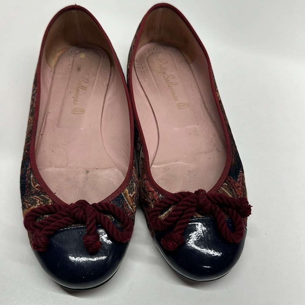 Pretty Ballerinas Rosario Bow Ballet Flats Slip On Round Toe Flat Shoes 8.5